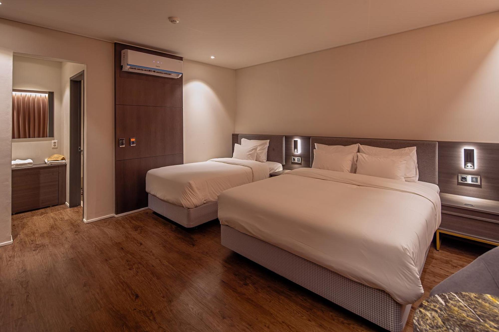 Cloud In Hotel Mokpo Peace Square Εξωτερικό φωτογραφία